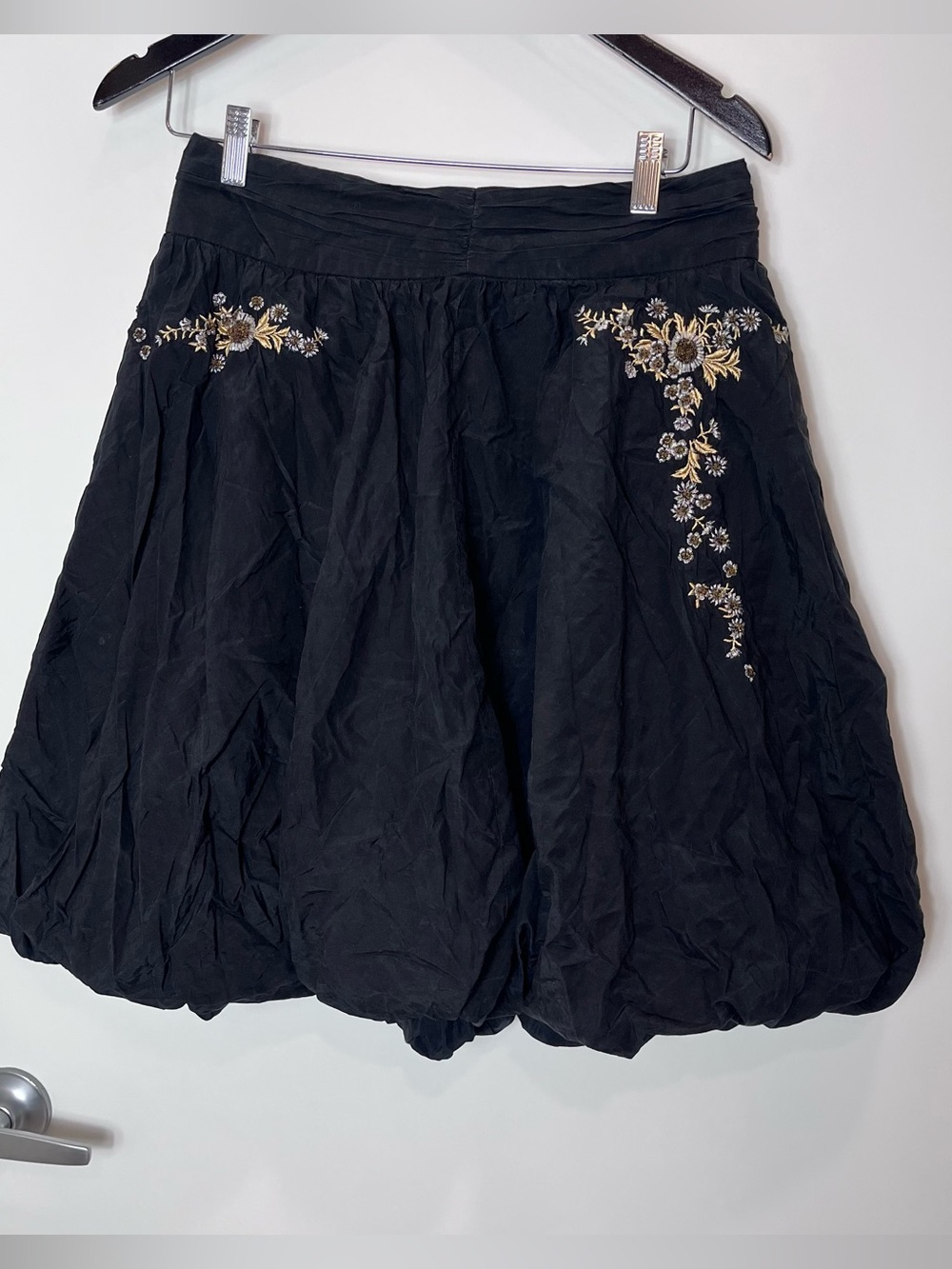 Odille Anthropologie Silk Blend Black Embroidered Floral Bubble Skirt Gold 6